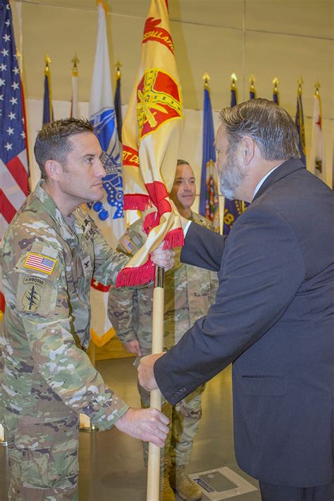 DVIDS - Images - Fort Detrick welcomes new garrison commander [Image 1 ...