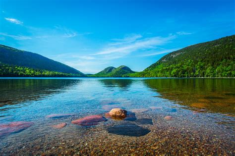 Maine's Scenic Drive Is Picture-Perfect For Springtime | Maine travel, Mount desert island, Road ...