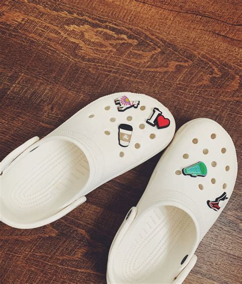 croc pin ideas!! | Croc pins, Vsco, Crocs