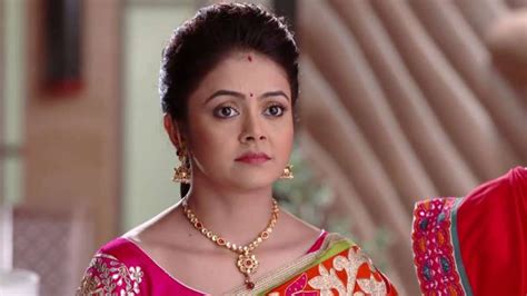 SBAS: Devoleena Bhattacharjee aka Gopi Bahu detained by Mumbai Police ...