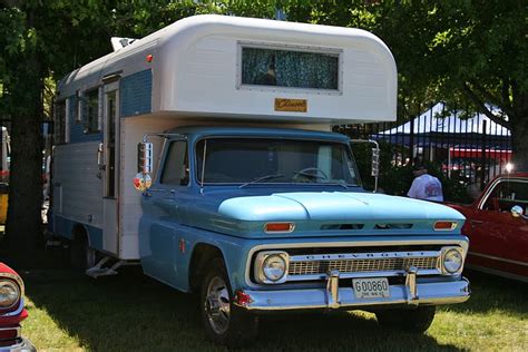 Chinook Chassis Mount Cab Over Camper on 1963 Chevrolet Truck – Truck Camper HQ