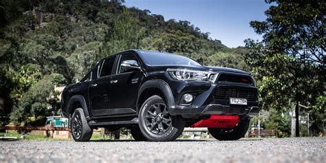 Ford Ranger Wildtrak v Toyota HiLux TRD comparison - Photos