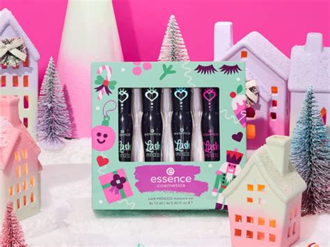 This Under-$20 Mascara Gift Set Is Perfect for Your Picky Teen & It Includes the Viral False ...