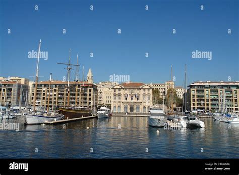 Marseille the old port Stock Photo - Alamy