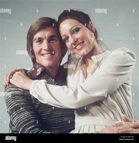 Kenny Dalglish 1975 wife Marina Stock Photo - Alamy