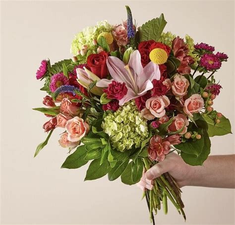 15 Best Florists for Flower Delivery in Florida - Petal Republic