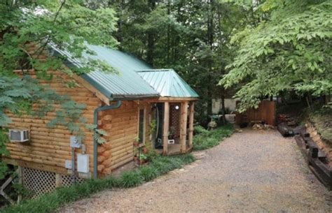 River Bluff Cabins in the Smokies - Blount Tourism