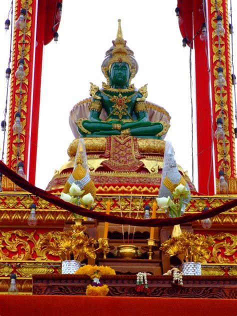 Emerald Buddha Shrine, Thailand. Stock Photo - Image of artwork ...