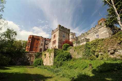 Ruthin Castle in North Wales, a hotel you can stay in! May 2018 : r/castles