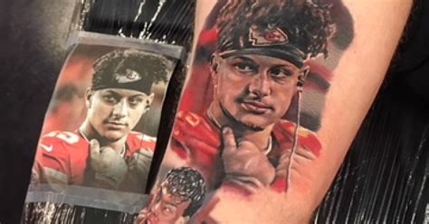 Mahomes Mania heads to the tattoo parlor