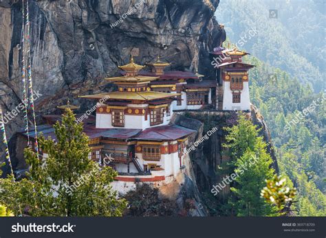 Temple In Bhutan (Tiger'S Nest Paro Taktsang ) Stock Photo 369718709 ...