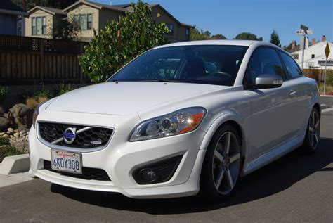 '11 C30 R-Design Auto any interest? | SwedeSpeed - Volvo Performance Forum