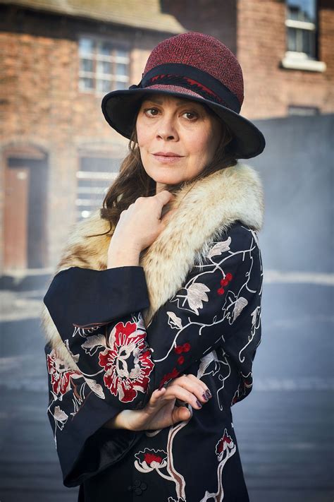 Helen McCrory as Aunt Polly in Peaky Blinders S4... Aunt Polly Peaky Blinders, Grace Burgess ...