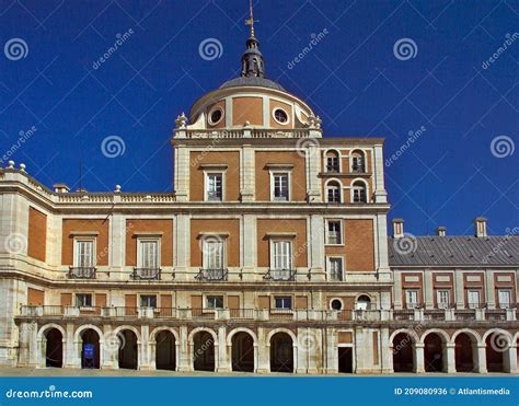 181 Moncloa Palace Stock Photos - Free & Royalty-Free Stock Photos from Dreamstime