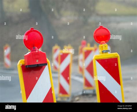 Road construction sign Stock Photo - Alamy