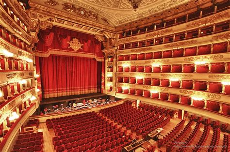 Teatro Alla Scala - Bazar Travels