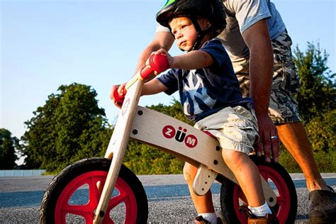 Methods for teaching children how to ride a balance bike | Balance Bike ...