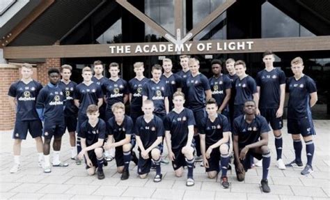 Sunderland welcome nine new youth team players to the Academy of Light | VAVEL.com