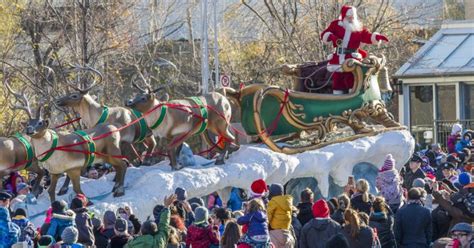 Montreal Santa Claus Parade 2023: Know About The Guide, Route And Street Closures | Santa claus ...