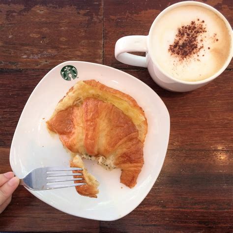 The New Starbucks Breakfast Review - $6.90 Breakfast Sets (SG ...