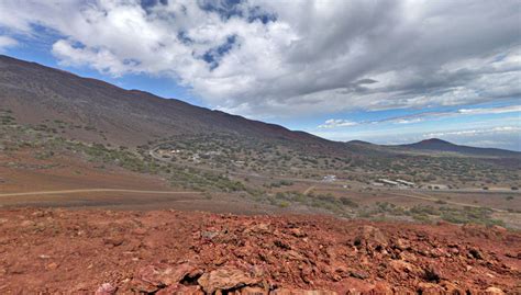 Go Stargazing at the top of Mauna Kea | Big Island Guide