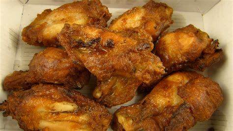 Domino's - Chicken Wings - YouTube
