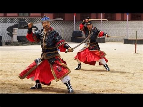 Korean Swordsmanship: Joseon Martial Arts - YouTube