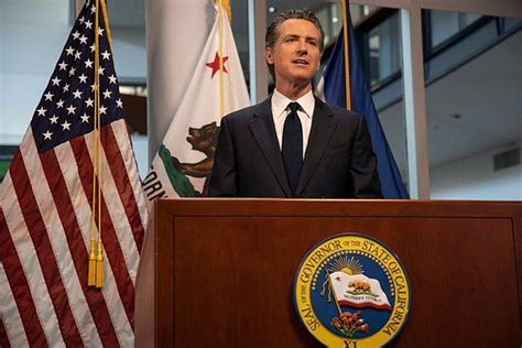 Gov. Newsom Orders COVID-19 Retail Closures Again | California Apparel News