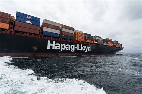 130+ Hapag Lloyd Container Ship Stock Photos, Pictures & Royalty-Free ...