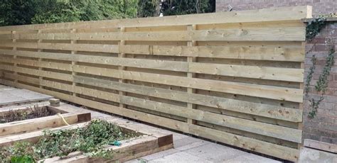 Fence Panels Garden & Patio Hit & Miss Wooden Fence Panels Double Sided Hit and Miss Windproof