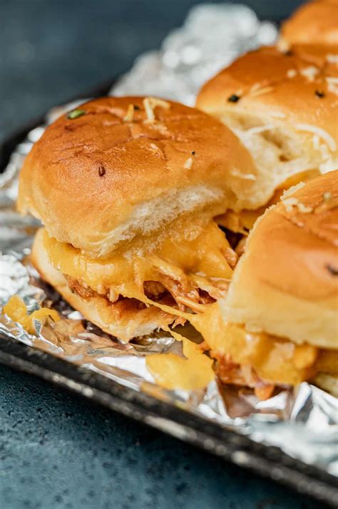 Smokin' BBQ Chicken Sliders: The Ultimate Crowd-Pleasing Recipe - Rowdy Hog Smokin BBQ