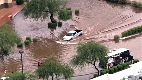 Wettest Day on Record in Phoenix, Flooding Leaves 2 Dead - NBC News