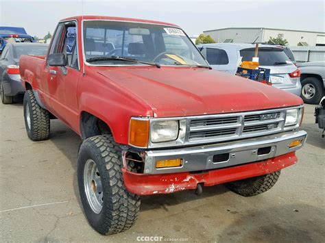 1988 Toyota Pickup SR5 | Salvage & Damaged Cars for Sale