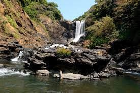 Belagavi : DC Issues Weekend Ban on Visits to Waterfalls/ Tourist Destinations - Belgaum Mirror