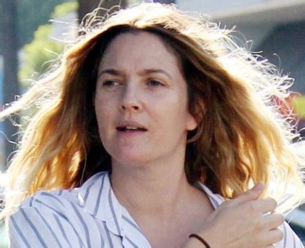 14 Amazing Pictures of Drew Barrymore Without Makeup | Styles At Life