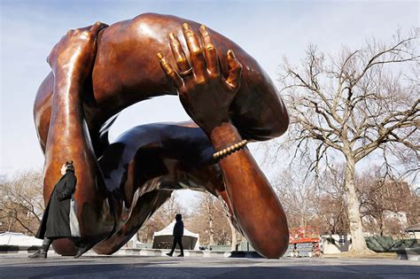 Martin Luther King, Jr’s Family Hates $10M ‘Penis Statue’ – Sandra Rose