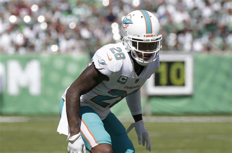 Dolphins release team captain Bobby McCain, signing Jason McCourty - UPI.com