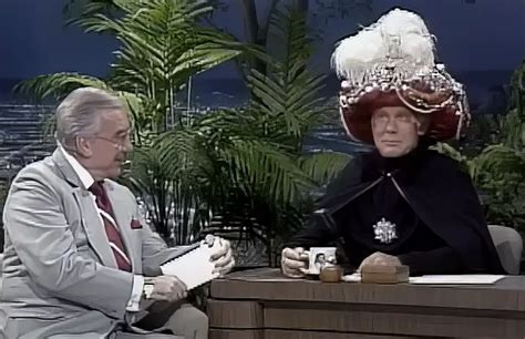 Johnny Carson's Carnac Famously Blows It When He Doesn't Have Answers!