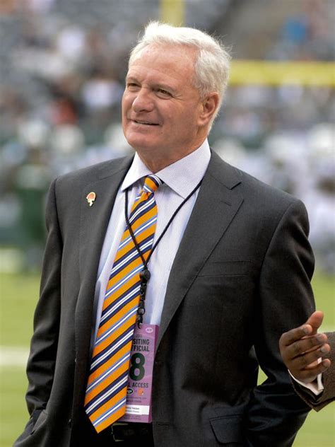 Bell: Jimmy Haslam aims to end upheaval in Cleveland