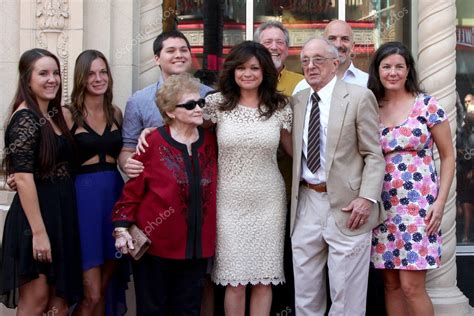 Valerie Bertinelli, family – Stock Editorial Photo © Jean_Nelson #12357976