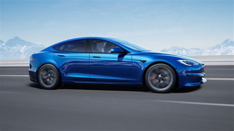 The Tesla Model S Plaid is a 200mph, 1,020bhp electric car | Top Gear