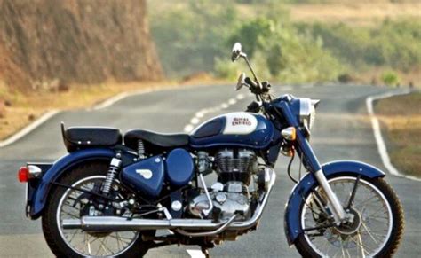 Royal Enfield Bullet 350 Rental In Bangalore | Thrillophilia