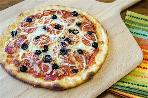 Perfect Pizza Crust | Bob's Red Mill's Recipe Box