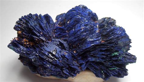 Azurite Meanings, Properties, and Uses - CrystalStones.com