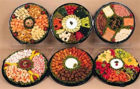 Entertaining? Get $5 off a Kroger's | Party food trays, Party platters, Party trays