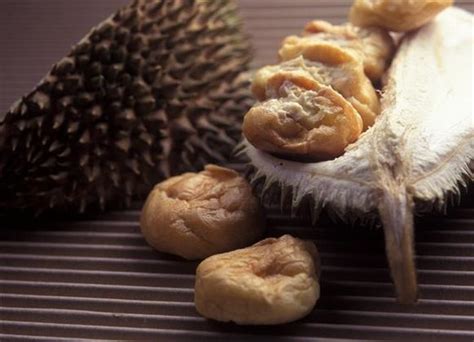 Makansutra | The 2012 Durian Season Guide