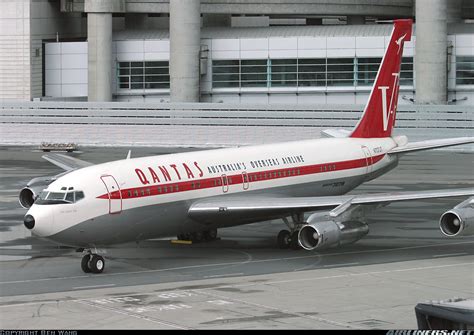 Boeing 707-138B - Qantas (John Travolta) | Aviation Photo #1030132 ...