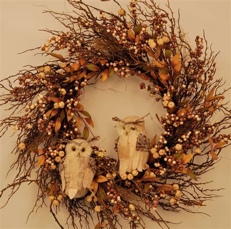 Give A HOOT With These Adorable DIY Fall Owl Wreaths