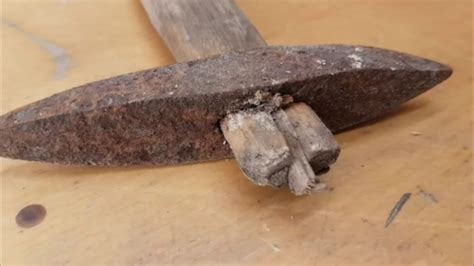 Old rusty construction hammer restoration. - YouTube