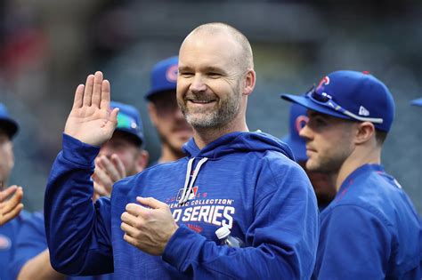 Cubs officially name David Ross new manager